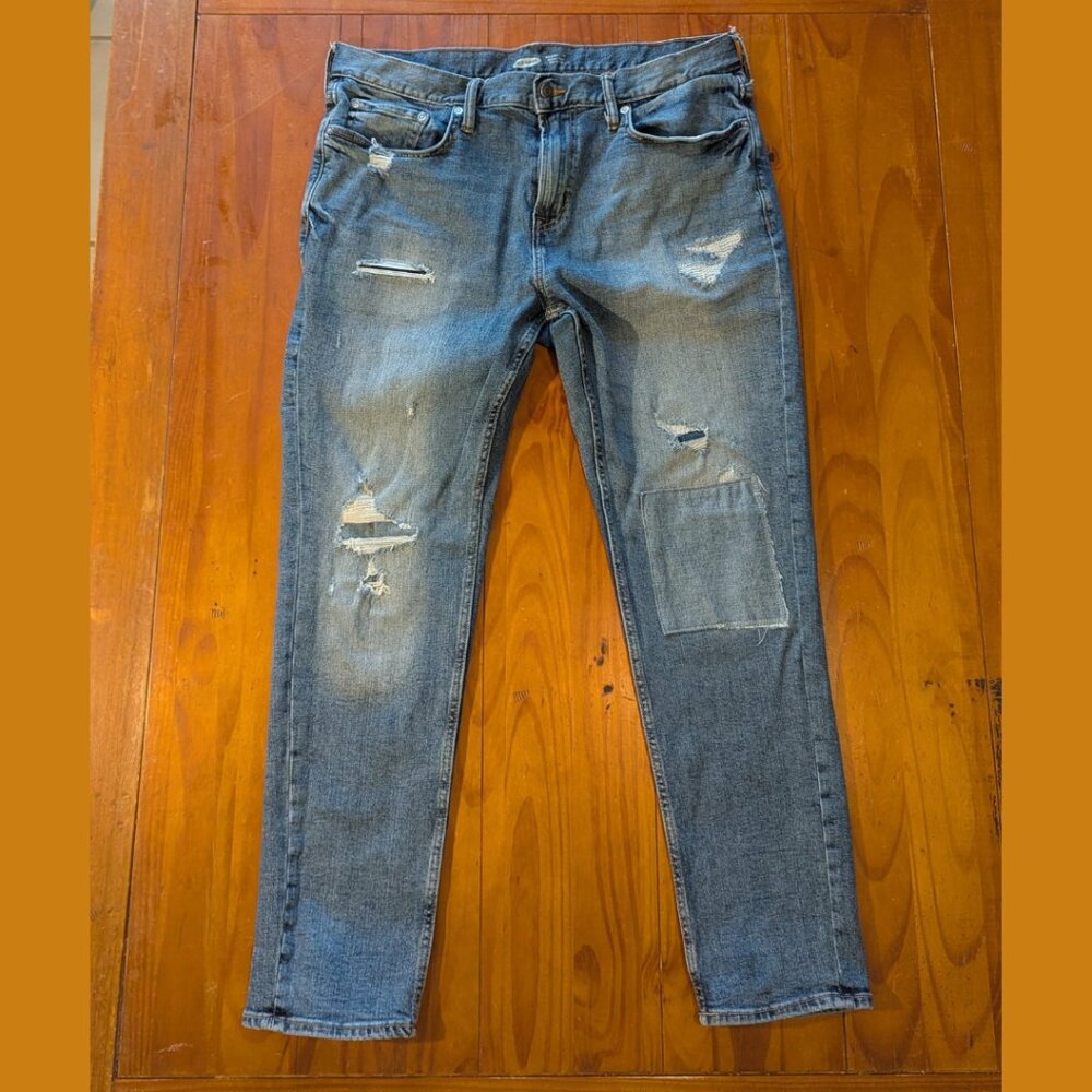Old Navy Men’s Relaxed Slim Distressed Jeans – Blue Wash – Size 36x30